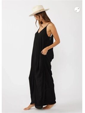 lovestitch Black V-Neck gauze Maxi Dress